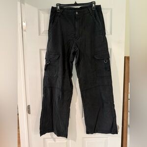 American Eagle Black Cargo Pants